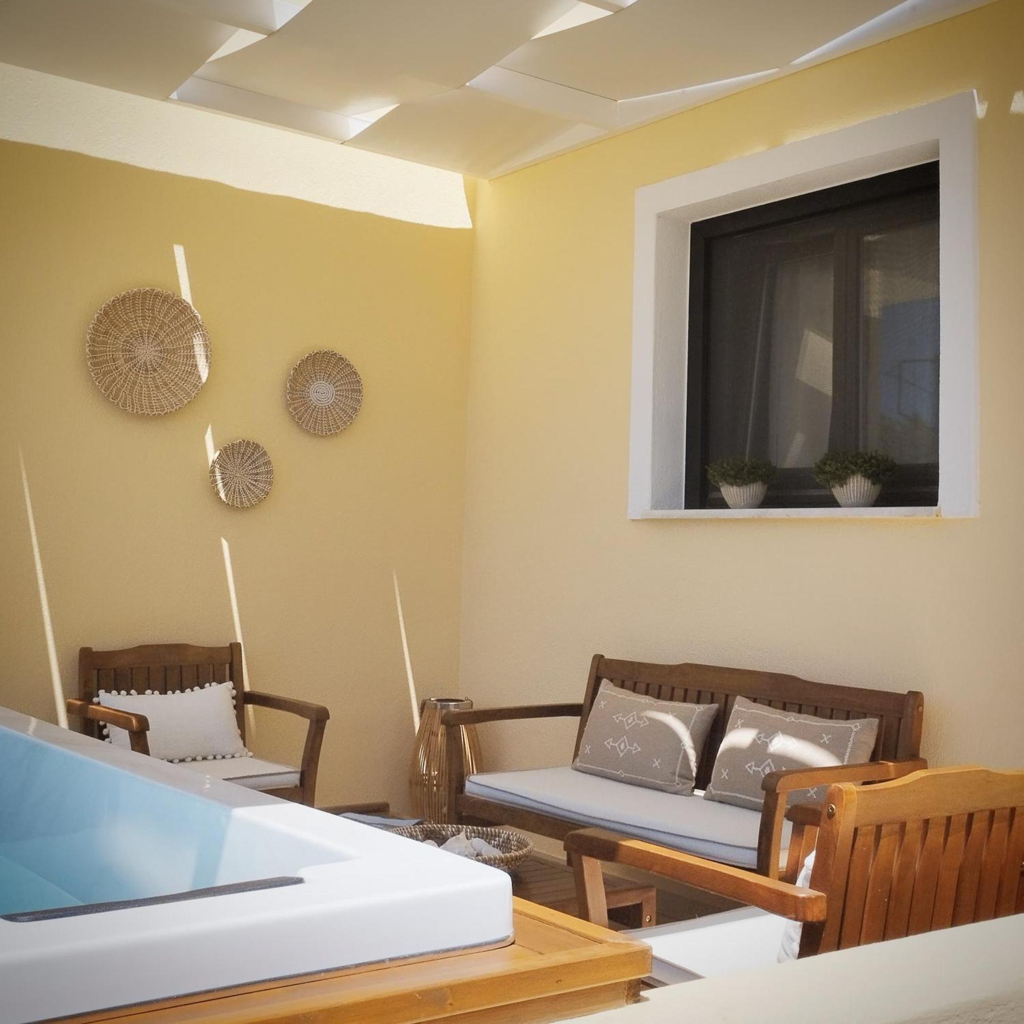 Anemi Superior Deluxe Suite Kolios Buitenkant foto